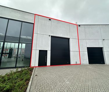 KMO-unit van ca. 215 m² te huur in bedrijvenpark Stijn Streuvels