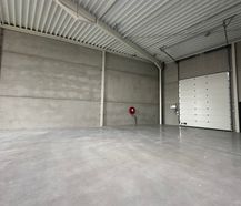 KMO-unit van ca. 215 m² te huur in bedrijvenpark Stijn Streuvels
