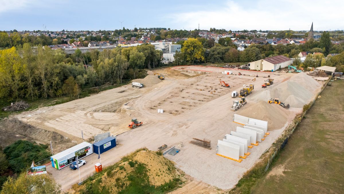 Unités PME récemment construites (environ 105 m²-environ 480 m²) à vendre à Halle