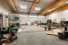 Magazijn te huur in Ooigem