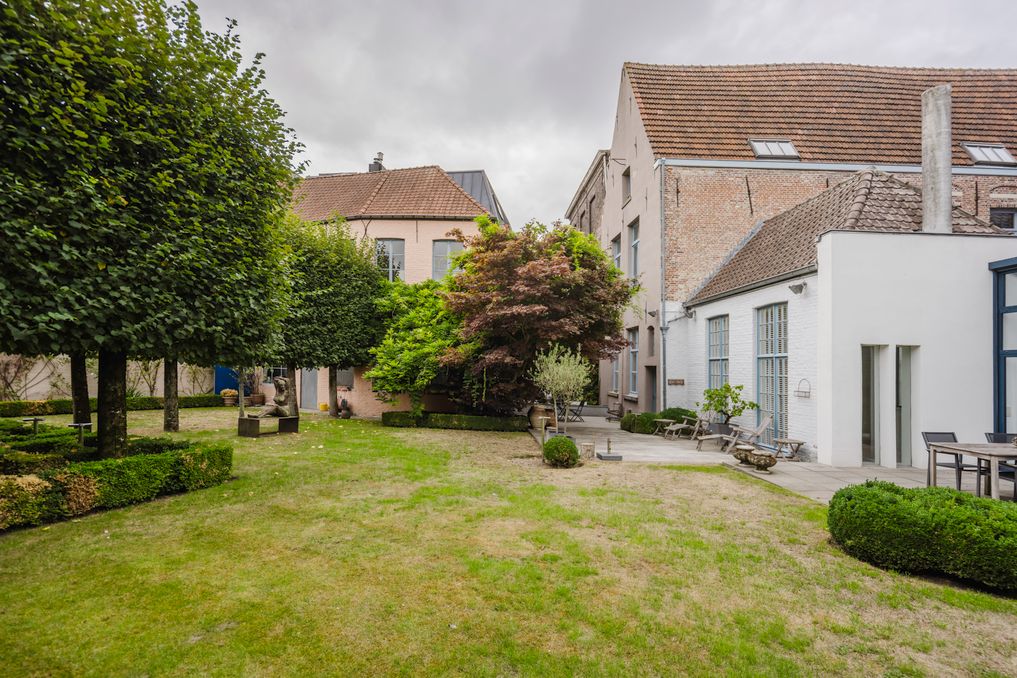 Historische eigendom in het centrum van Oudenaarde te koop