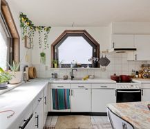 Veelzijdige opbrengsteigendom of woning in Gent te koop!