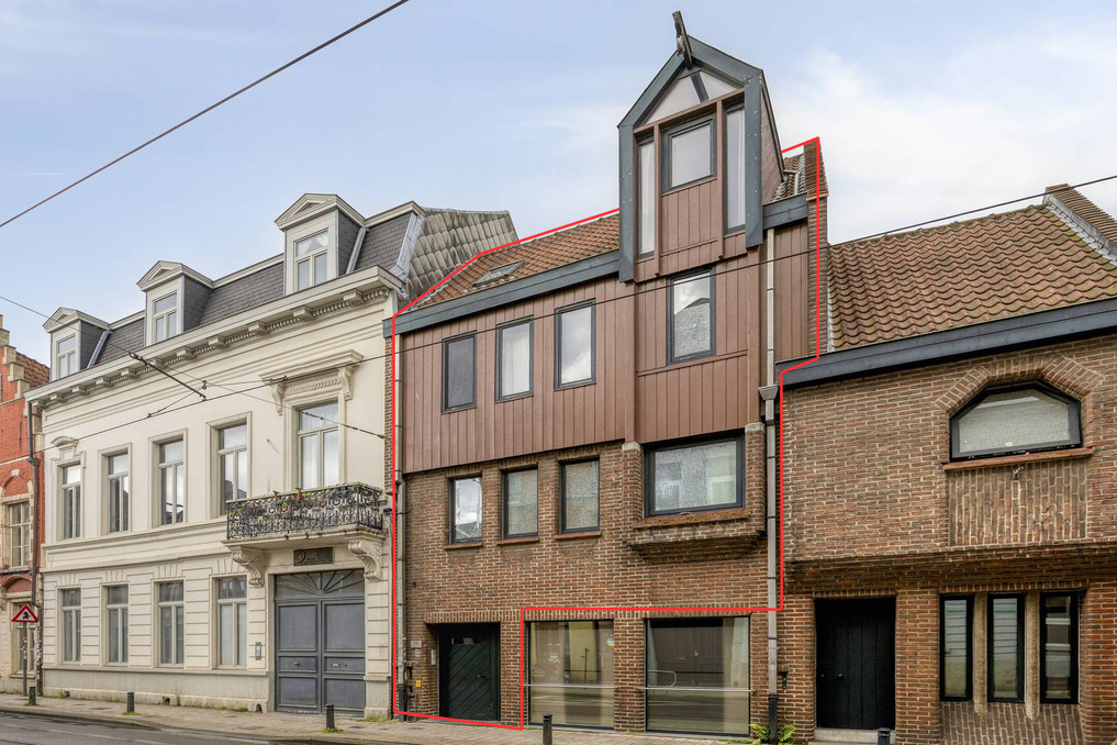 Veelzijdige opbrengsteigendom of woning in Gent te koop!