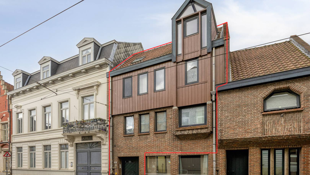Veelzijdige opbrengsteigendom of woning in Gent te koop!