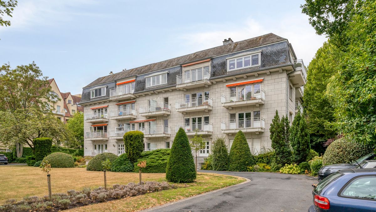 Ruim appartement met 3 slaapkamers te koop in Sint-Denijs-Westrem