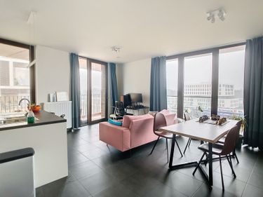 Ruim en lichtrijk appartement met 2 slaapkamers en 2 terrassen in Brugge