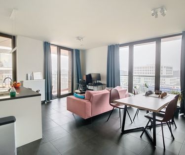 Ruim en lichtrijk appartement met 2 slaapkamers en 2 terrassen in Brugge