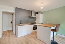 Gezellig appartement met autostaanplaats te koop te Merksem