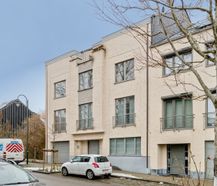 Vennootschap met prachtige, ruime unifamiliale woning