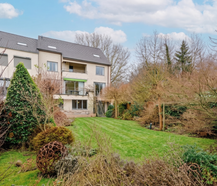 Vennootschap met prachtige, ruime unifamiliale woning