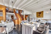 Exclusief en veelzijdig handelspand met woning te Gooik