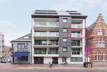 Luxuriously finished 2 bedroom apartment with sun terrace 