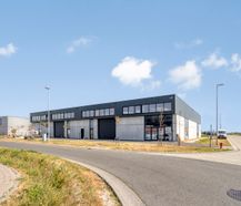 À vendre : entrepôt de 198 m² avec mezzanine