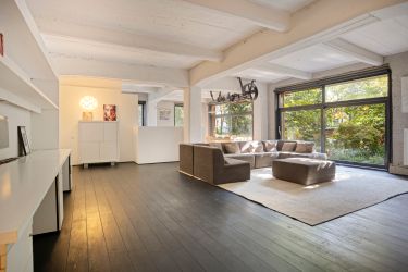Loft d'exception avec jardin privatif – Centre-ville