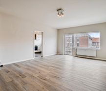 Instapklaar 2-slaapkamer appartement te koop in Avelgem