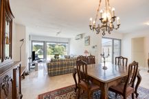 Villa in Eben-Emael met mogelijkheid tot twee wooneenheden nabij Maastricht