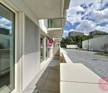 Canal Wharf | Récent studio meublé de ±50m² + terrasse