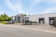 Entrepôt (1 800 m²) à louer dans la zone industrielle de Webbekom 
