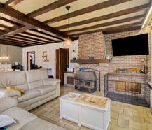 Woning met groot perceel van 1.300 m² te Rumbeke