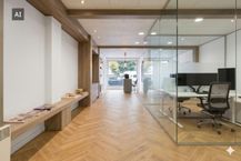 Handelspand met appartement, tuin en bijgebouw te koop in Wilrijk