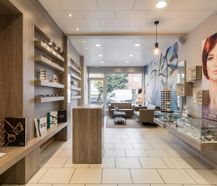 Handelspand met appartement, tuin en bijgebouw te koop in Wilrijk