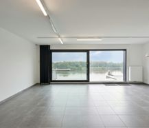 Dakappartement met rivierzicht te koop in Boom