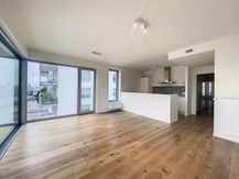 Brussel: 2 slaapkamer (103m²)appartement en zicht op kanaal 