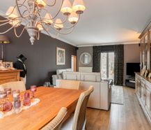 Karaktervol huis te koop in centrum Bachte-Maria-Leerne