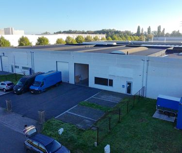Magazijn te huur in Regina Wautersweg, Roeselare