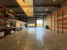 Magazijn te huur in Regina Wautersweg, Roeselare