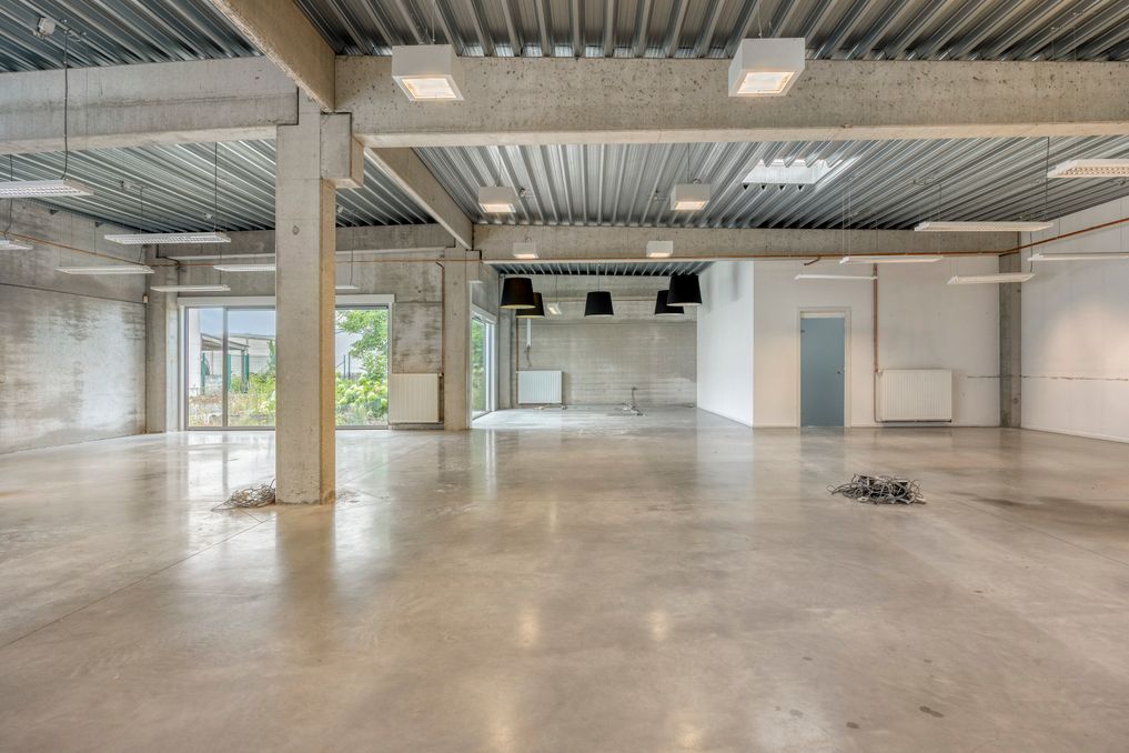 Handelsruimte te koop in Wevelgem