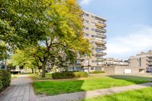 Appartement met terras te koop op het groene Linkeroever