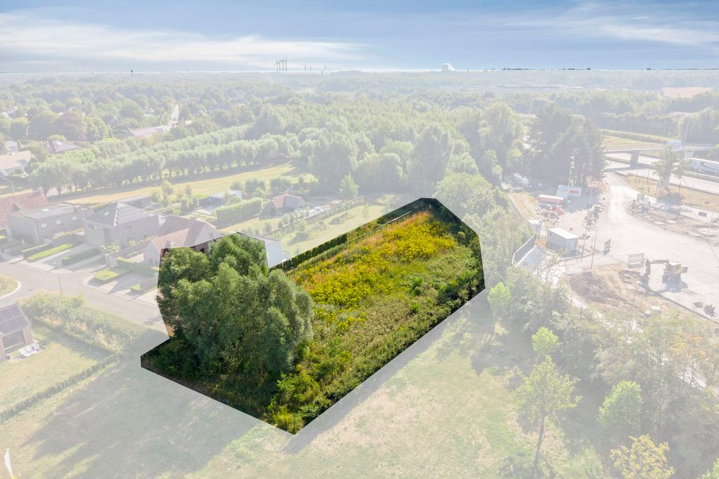 Residentieel gelegen grond (2098m²) op de Rodenburg