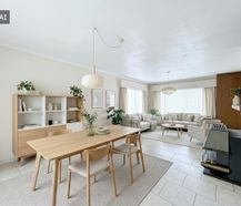 Halfopen huis met 3 slaapkamers te koop in centrum Ursel