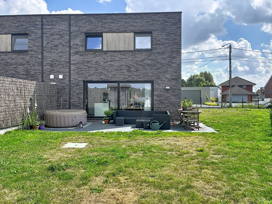 Instapklare BEN-woning met 3 slaapkamers en tuin te Ardooie.