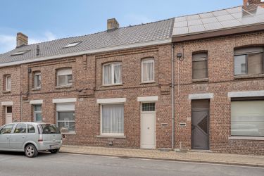 Maison de caractère à rénover à Izegem avec beaucoup de potentiel !