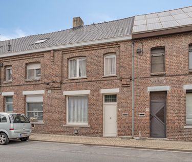 Maison de caractère à rénover à Izegem avec beaucoup de potentiel !
