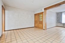 Maison de caractère à rénover à Izegem avec beaucoup de potentiel !
