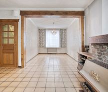 Maison de caractère à rénover à Izegem avec beaucoup de potentiel !