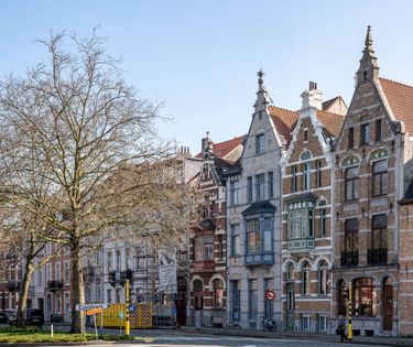 Investeringsopportuniteit te koop met 3 entiteiten te Brugge