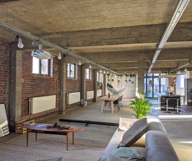Loft lumineux et plein de caractère dans une ancienne chocolaterie