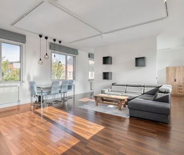 Vernieuwde loft te koop in Mechelen met terras