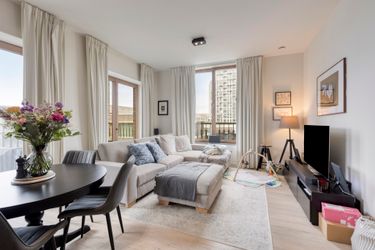 Twee-slaapkamer appartement met terras te koop Nieuw Zuid