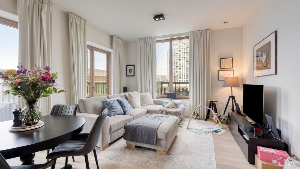 Twee-slaapkamer appartement met terras te koop Nieuw Zuid