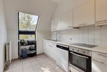 2-bedroom apartment with terrace and parking in Laeken