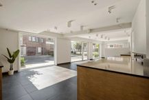 Handelspand te koop op interessante locatie in Kortrijk