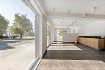 Handelspand te koop op interessante locatie in Kortrijk