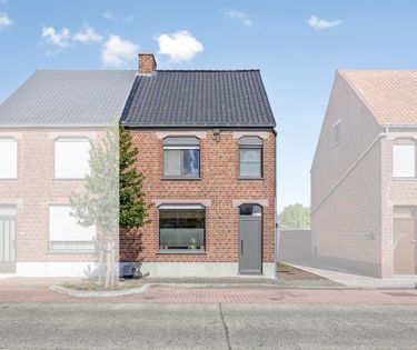 Lichtrijk en opgefrist huis te koop in Zedelgem