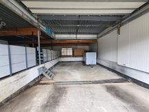 Magazijn / loods te huur 240m² in Veurne