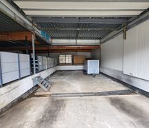 Magazijn / loods te huur 240m² in Veurne